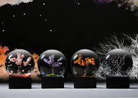 Kugelform-Kristalldekorations-Handwerk entworfen mit Four Seasons-Baum