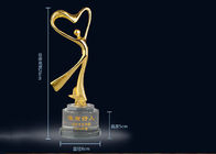 Eleganter Entwurfs-stehendes Metalltrophäen-Cup-Gold überzogen für tanzende Sieger